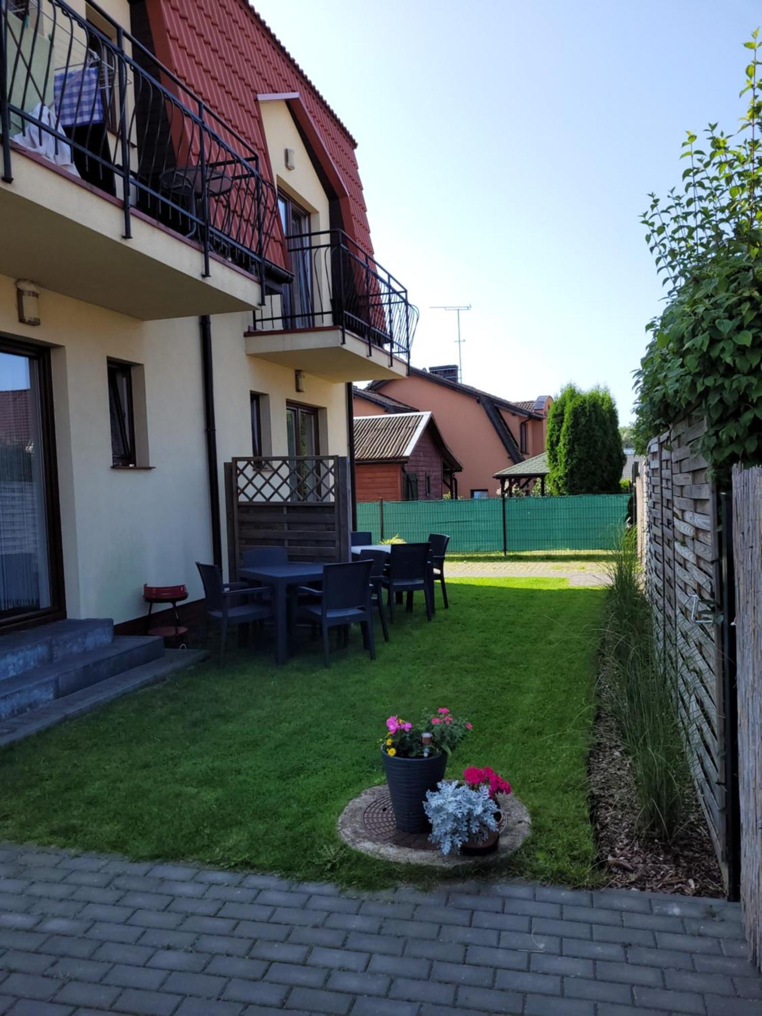 Apartamenty Obok Ruin Trzęsacz Exterior foto